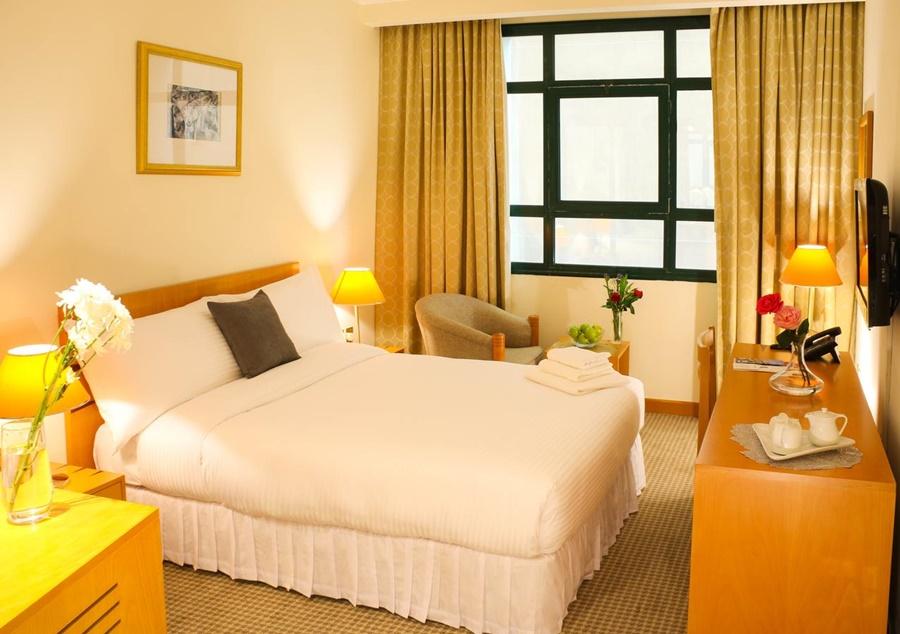 Amt Mena Aparthotel Doha Exterior foto