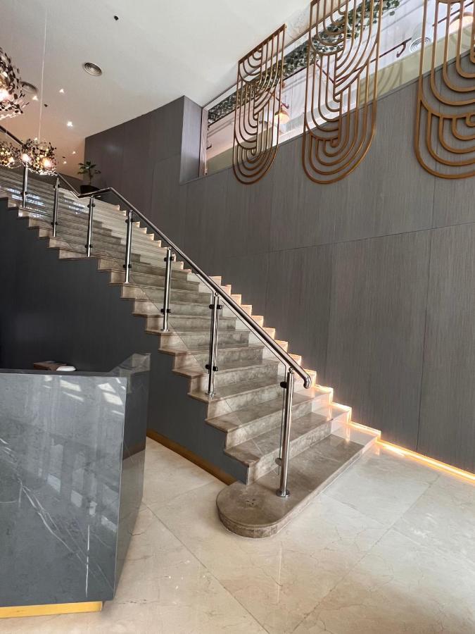 Amt Mena Aparthotel Doha Exterior foto