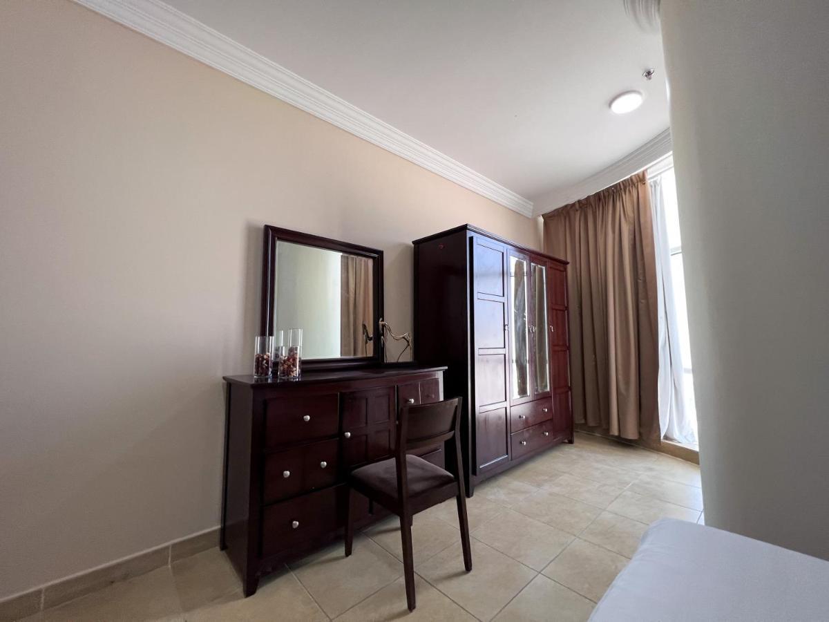 Amt Mena Aparthotel Doha Exterior foto