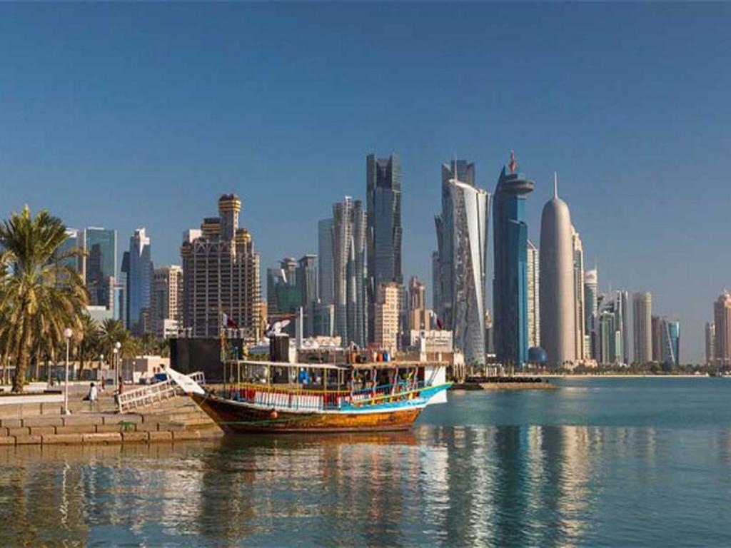 Amt Mena Aparthotel Doha Exterior foto