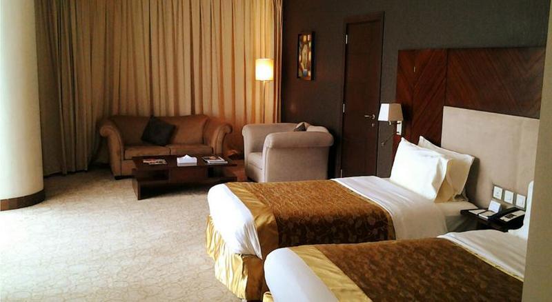 Amt Mena Aparthotel Doha Exterior foto
