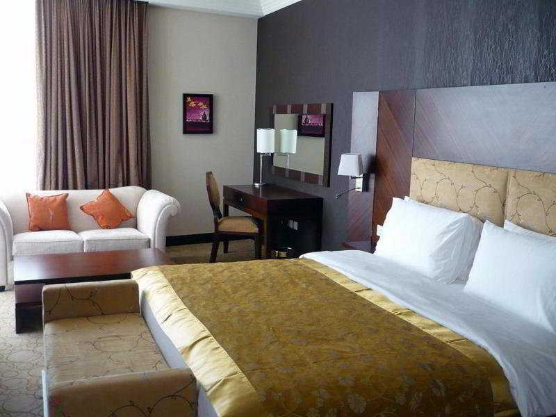 Amt Mena Aparthotel Doha Quarto foto